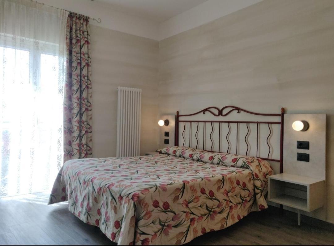 Hotel Castello S. Antonio Lazise Zewnętrze zdjęcie